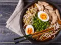 Ramen: Jaka to kuchnia? Japońska z chińskimi korzeniami!