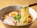 Co to jest ramen? Odkryj sekrety kultowej japońskiej zupy