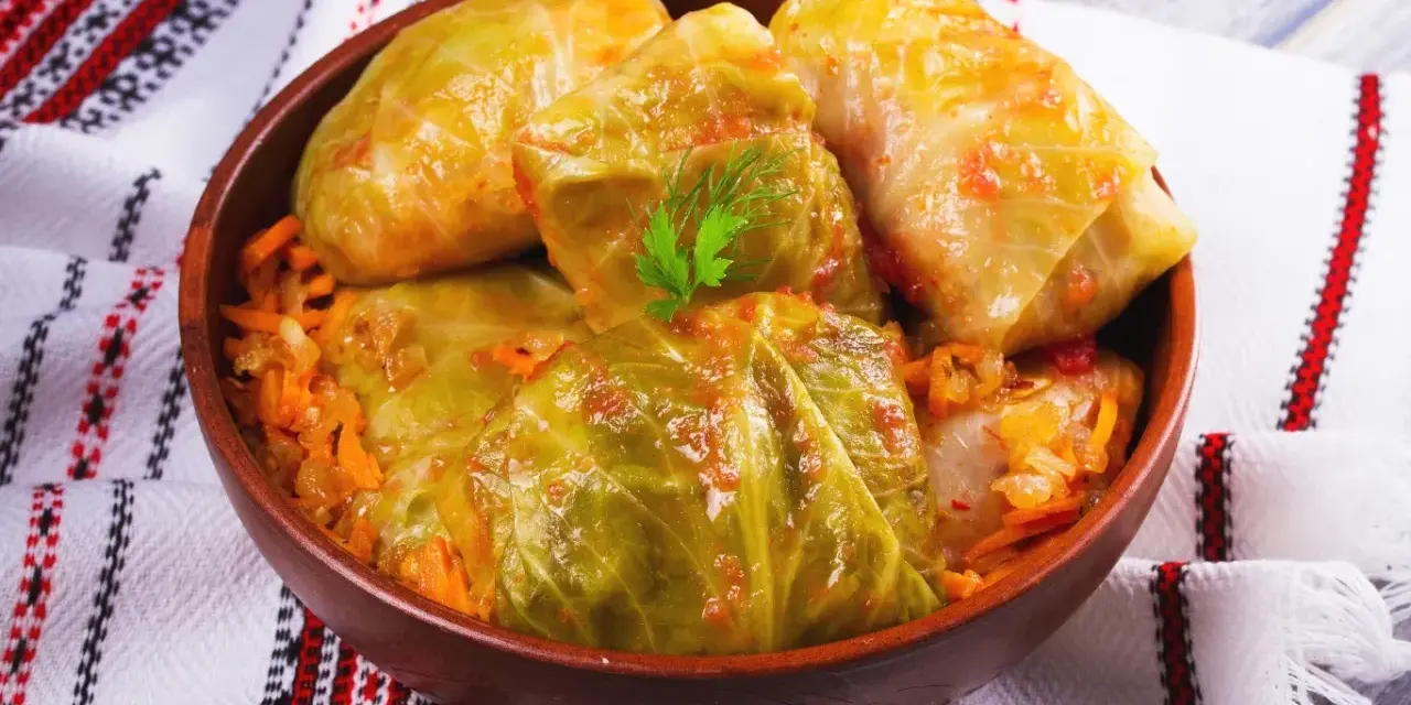 Idealny ryż do gołąbków: Jak wybrać i ugotować "al dente"?