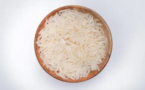 Ryż parboiled: Kiedy go używać i jak gotować perfekcyjnie?