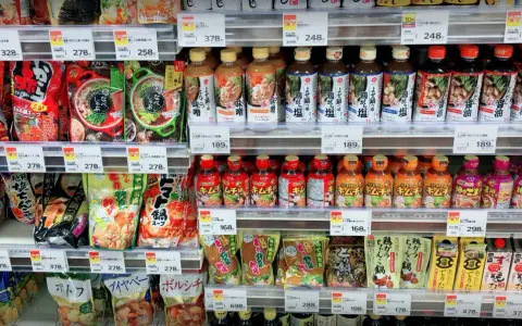 Japonia: Ile kosztuje ramen? Ceny, porady, jak nie przepłacić