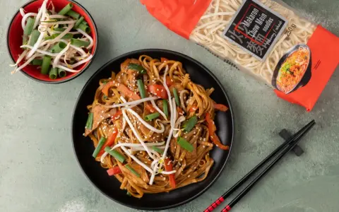 Chow Mein w Polsce: Gdzie kupić i jak wybrać najlepszy?