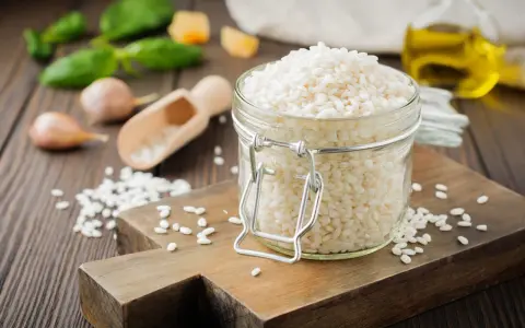 Jaki ryż do risotto? Odkryj sekret kremowej konsystencji!
