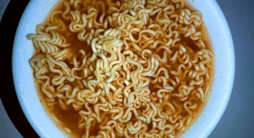 Czy każdy ramen jest ostry? Odkryj łagodne i pikantne wersje