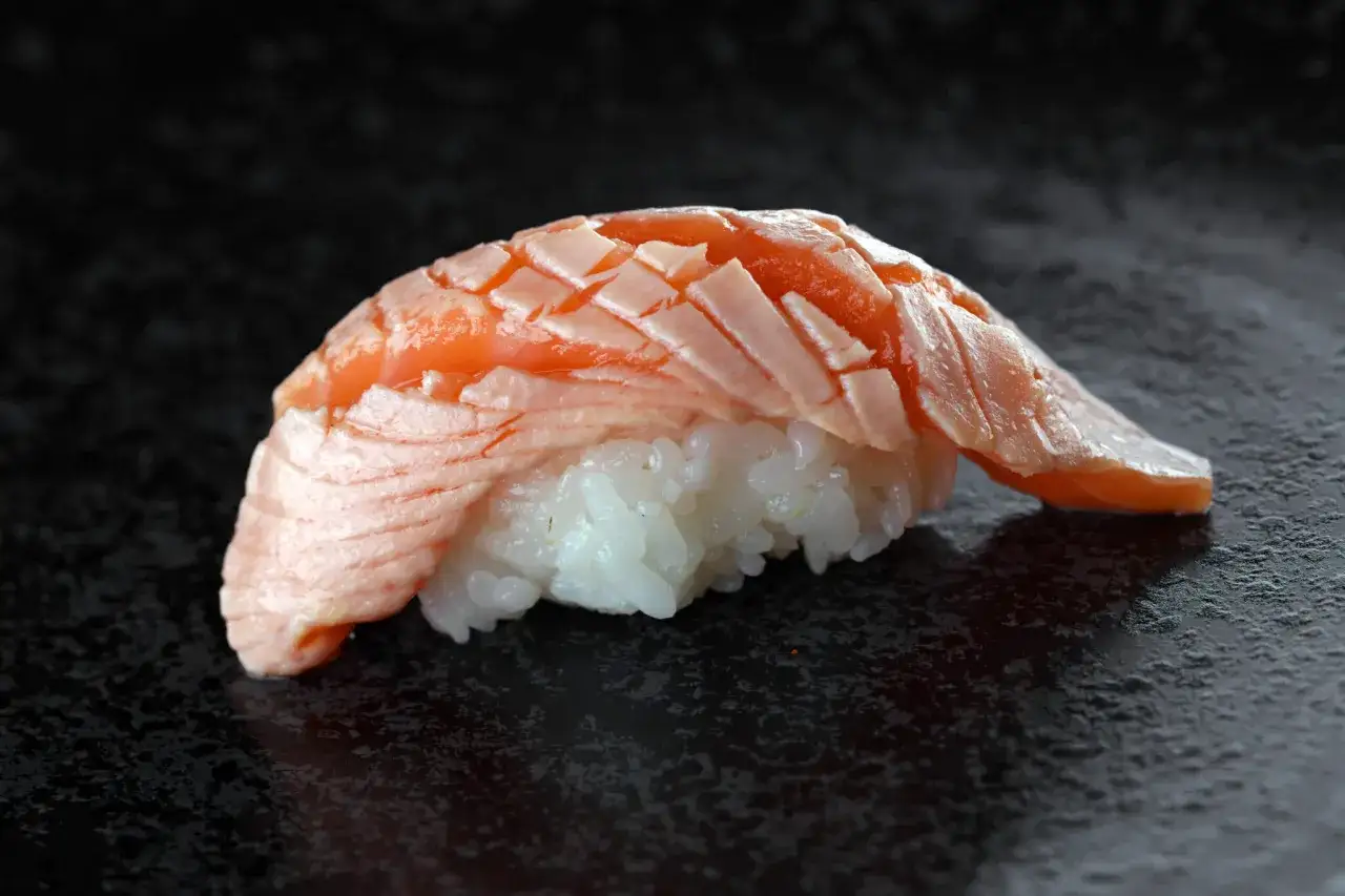 Składniki sushi ryż neta nori wasabi gari