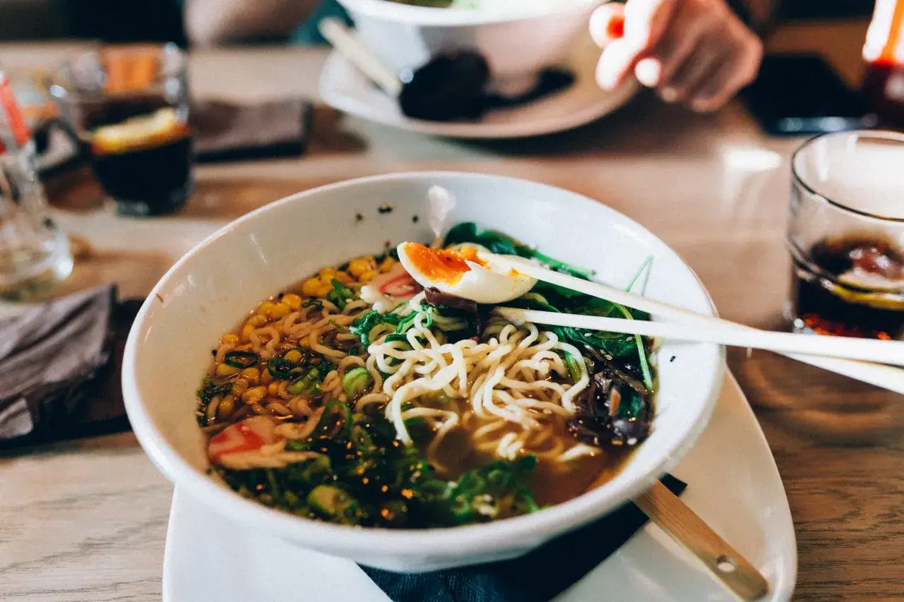 Japonia ramen podr&oacute;ż budżet