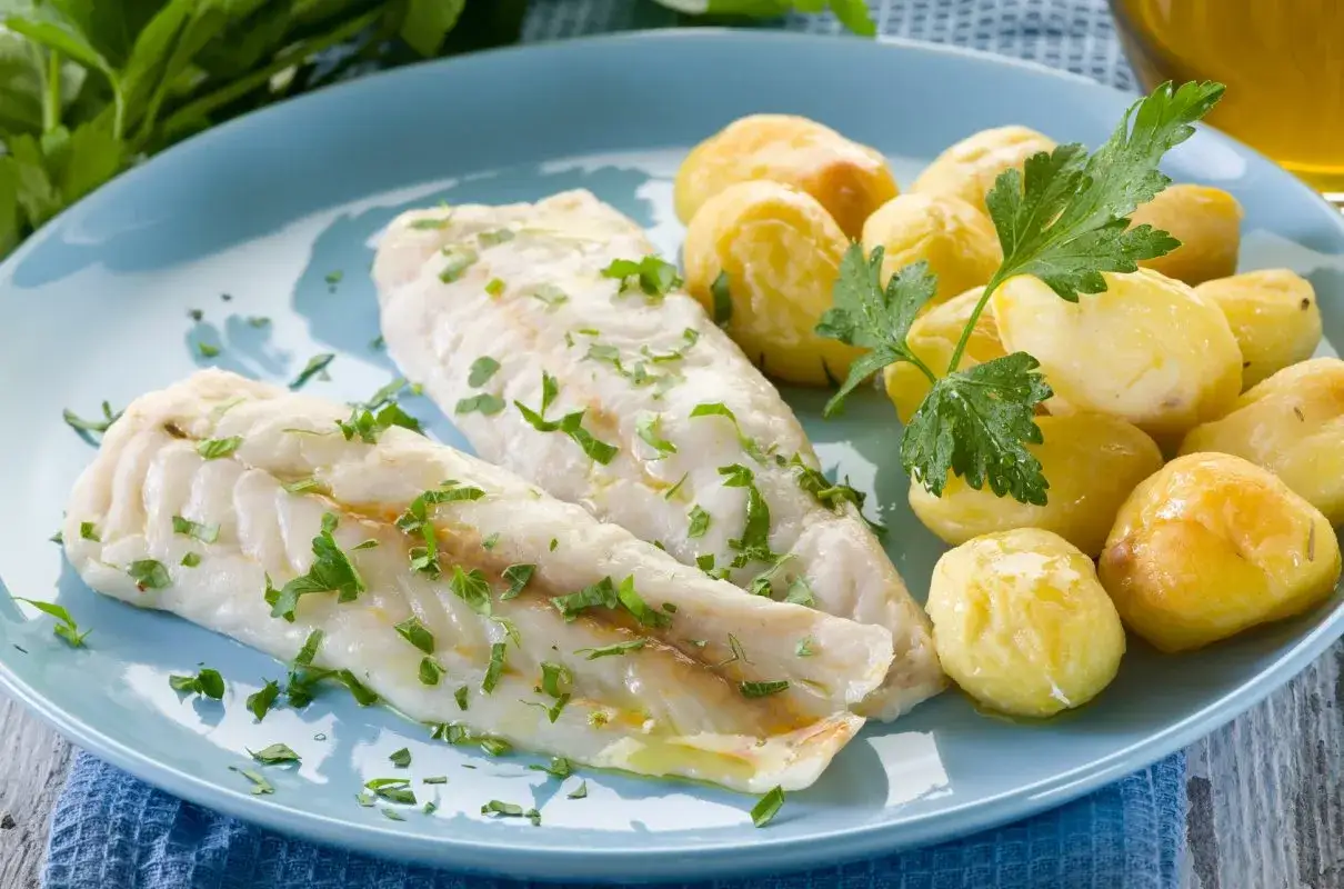 Dorsz na parze czas gotowania świeży filet